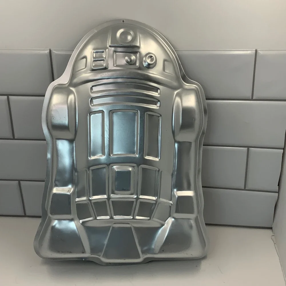 Vintage 1980 Wilton Star Wars R2-D2 Cake Pan Empire Strikes Back 2105-1294